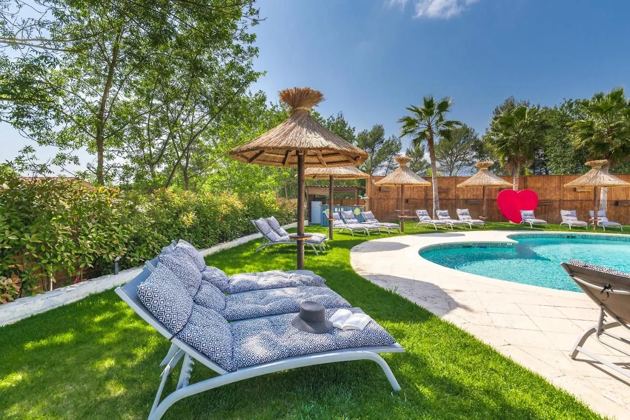 Les Bastides Saint Paul Hotel France
