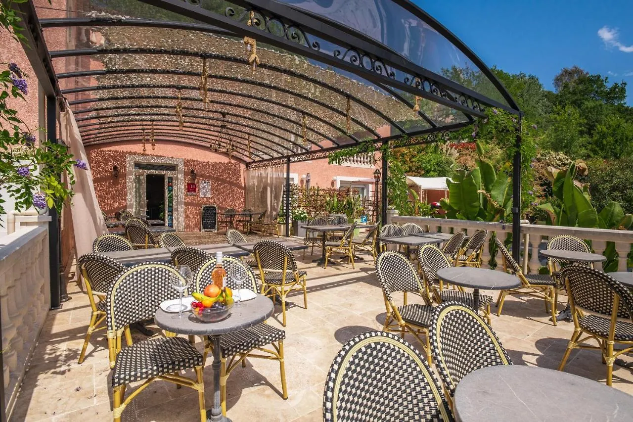 Les Bastides Saint Paul Hotel