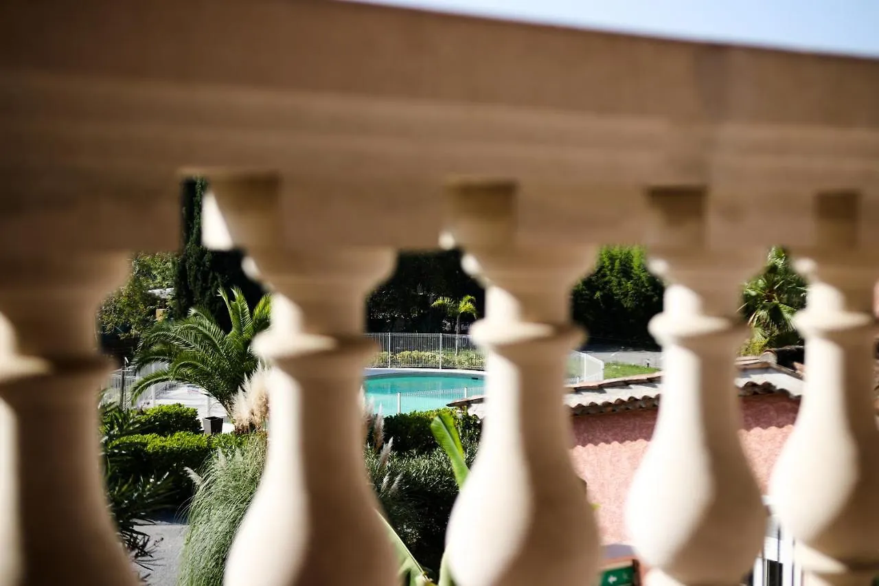Les Bastides Saint Paul Hotel